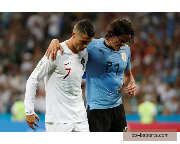 乌拉圭民族前锋伊斯基耶多赛场突发心脏骤停不幸猝死年仅27岁